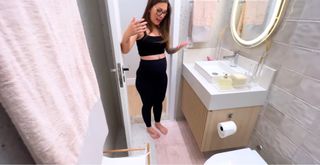 Franciele Souza feet photo 4