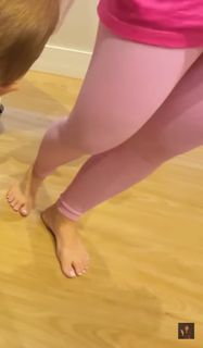 Franciele Souza feet photo 12