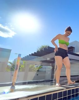 Franciele Souza feet photo 8