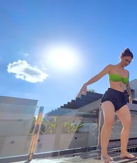 Franciele Souza feet photo 5