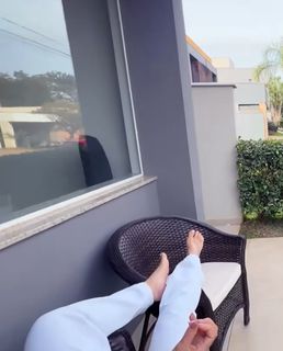 Franciele Souza feet photo 5