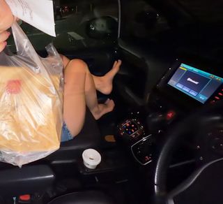 Franciele Souza feet photo 3
