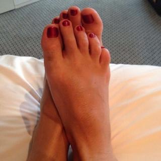 Franciely Freduzeski feet photo thumbnail