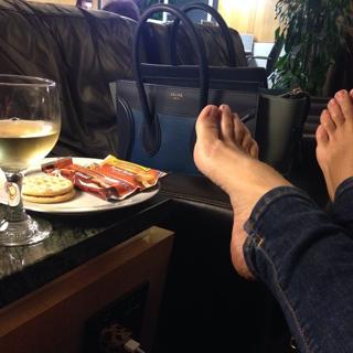 Franciely Freduzeski feet photo thumbnail
