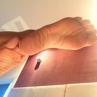 Franciely Freduzeski feet photo thumbnail