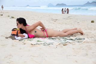 Franciely Freduzeski feet photo thumbnail
