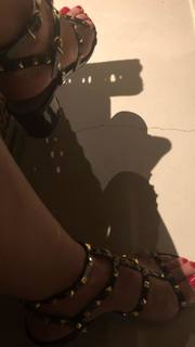 Franciely Freduzeski feet photo thumbnail