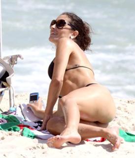 Franciely Freduzeski feet photo thumbnail