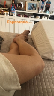 Franciely Freduzeski feet photo thumbnail