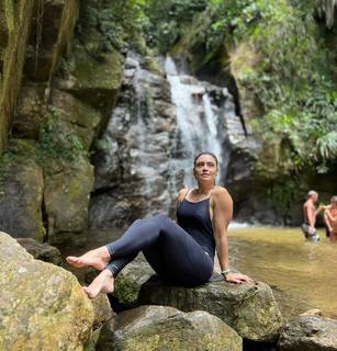Franciely Freduzeski feet photo thumbnail