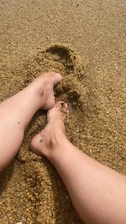 Franciely Freduzeski feet photo thumbnail
