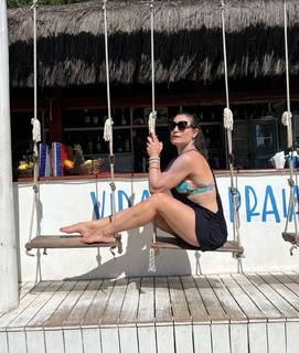 Franciely Freduzeski feet photo thumbnail