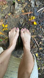 Franciely Freduzeski feet photo thumbnail