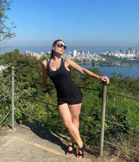Franciely Freduzeski feet photo thumbnail