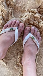 Franciely Freduzeski feet photo thumbnail
