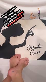 Franciely Freduzeski feet photo thumbnail