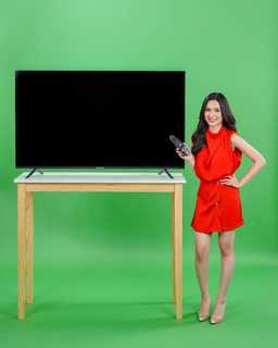 Francine Diaz feet photo 13