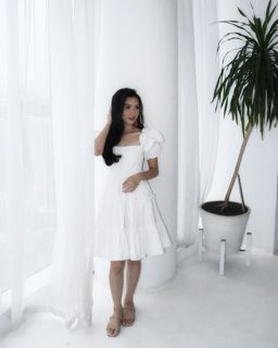 Francine Diaz feet photo 12