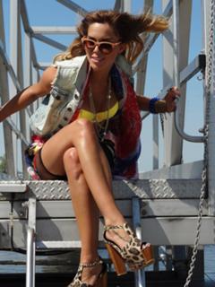 Franka Batelić feet photo 3