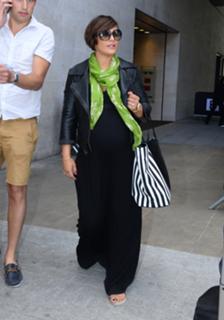 Frankie Bridge feet photo thumbnail