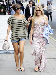 Frankie Bridge feet photo thumbnail