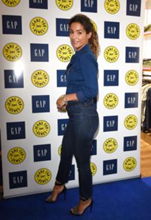 Frankie Bridge feet photo thumbnail