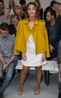 Frankie Bridge feet photo thumbnail