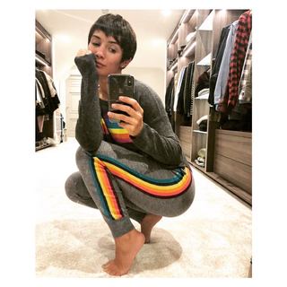 Frankie Bridge feet photo thumbnail