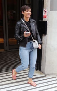 Frankie Bridge feet photo thumbnail