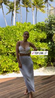 Frankie Bridge feet photo thumbnail