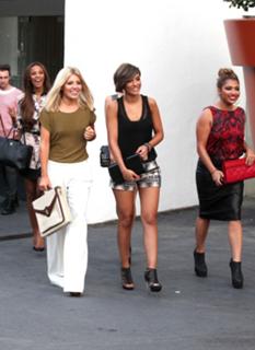Frankie Bridge feet photo thumbnail