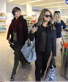 Frankie Bridge feet photo thumbnail