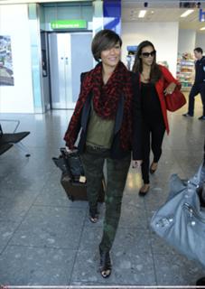 Frankie Bridge feet photo thumbnail