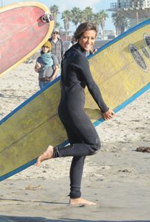 Frankie Bridge feet photo thumbnail