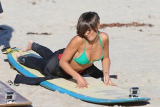 Frankie Bridge feet photo thumbnail