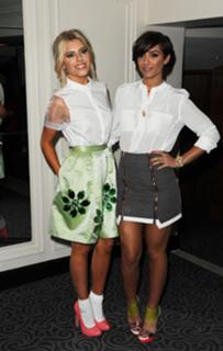 Frankie Bridge feet photo thumbnail