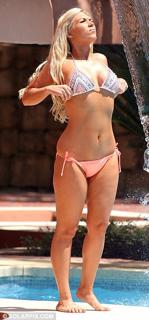 Frankie Essex feet photo 1