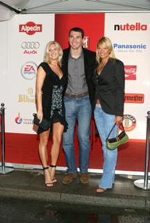 Franziska van Almsick feet photo thumbnail