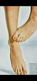 Françoise Hardy feet photo 1
