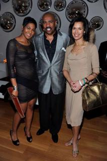 Fredricka Whitfield feet photo 12