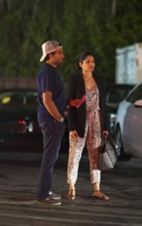 Freida Pinto feet photo thumbnail