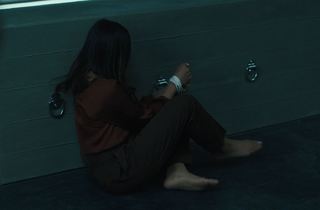 Freida Pinto feet photo thumbnail