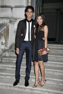 Freida Pinto feet photo thumbnail