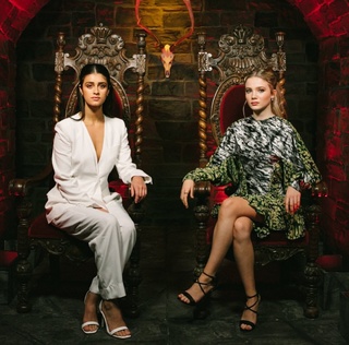Freya Allan feet photo thumbnail