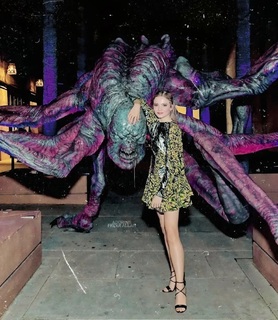 Freya Allan feet photo thumbnail