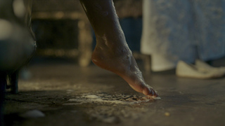 Freya Allan feet photo thumbnail