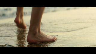 Freya Mavor feet photo 7