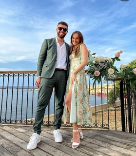 Freya Nightingale feet photo thumbnail