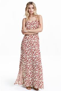 Frida Aasen feet photo thumbnail