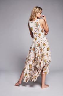 Frida Aasen feet photo thumbnail